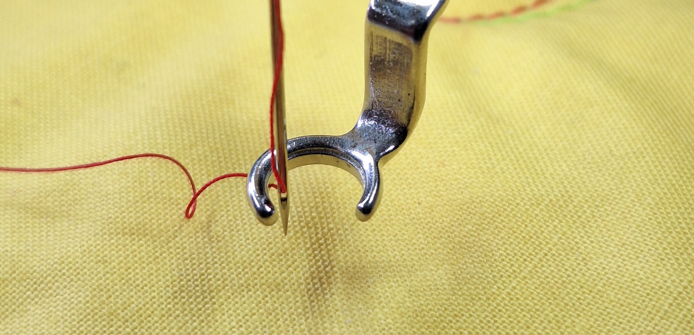 Thread Tearing Examples Why is my Thread Breaking When I Quilt? Reason #3: Kinky Thread - RaNae ...