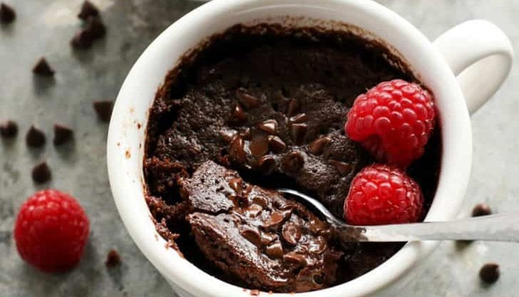 Chocolate Cake in 5 minutes!